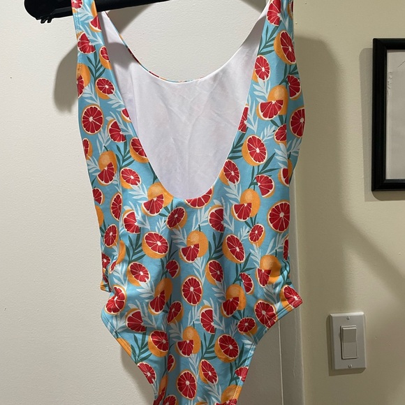 Brand New/ Never Worn Hayley Elsaesser Blood Orange Print One Piece Swimsuit XXL - Picture 5 of 6
